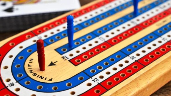The Origins of Cribbage and How to Play it